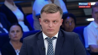 60 минут. Эфир от 02.08.2018 (19:00). Порошенко требует 100 миллиардов с России за Крым и Донбасс