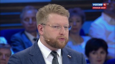 60 минут. Эфир от 21.06.2018 (13:00). По горячим следам